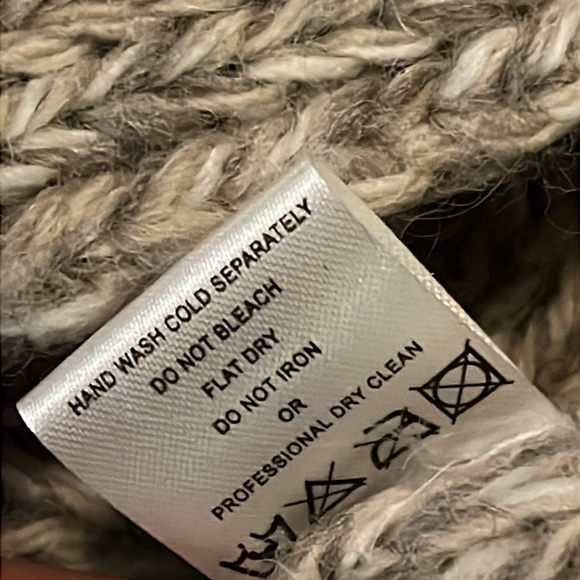 TWELFTH STREET BY CYNTHIA VINCENT Cozy Knit Cardigan Sweater Toggles - P - Picture 10 of 10